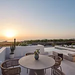 Lilium Homes * 카르테라도스