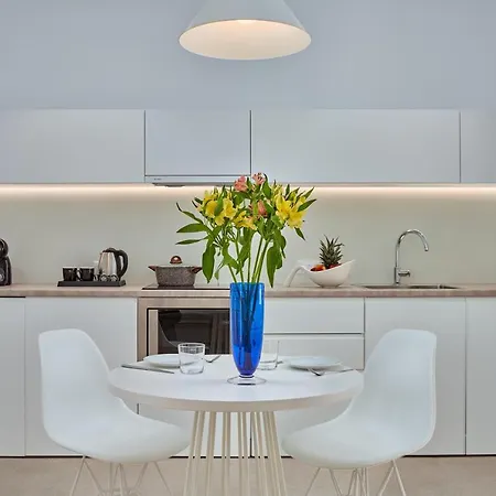 公寓 Lilium Homes *