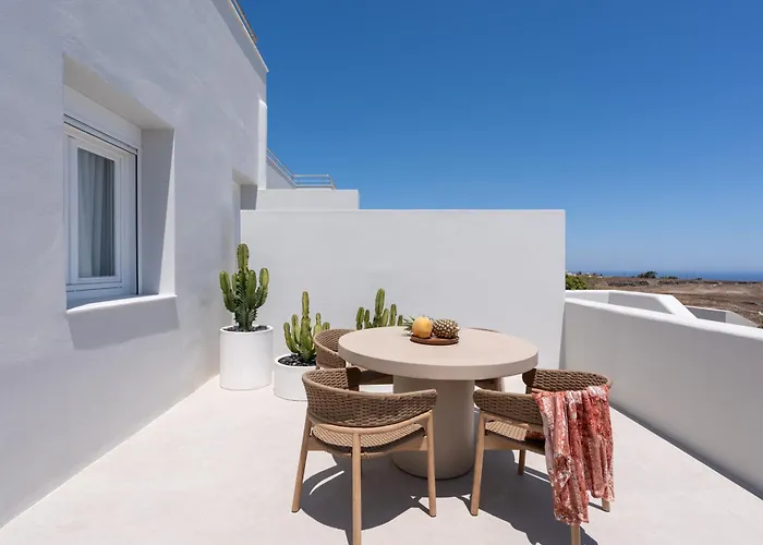 Apartamento Lilium Homes Karterádos