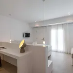 Lilium Homes Apartman Karterádosz